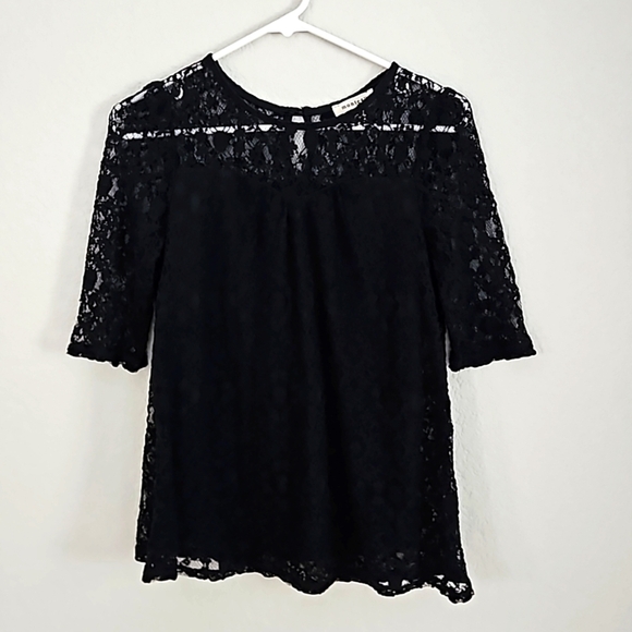 Monteau Tops - Monteau Navy Blue Lace top size Medium